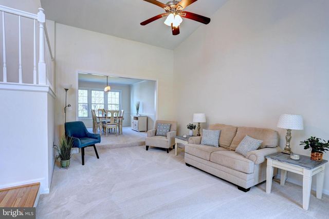 18 FRANKLIN TREE, Catonsville, MD 21228