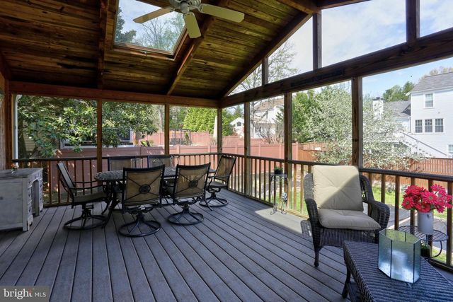 18 FRANKLIN TREE, Catonsville, MD 21228