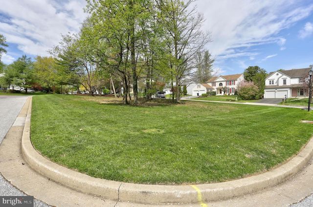 18 FRANKLIN TREE, Catonsville, MD 21228