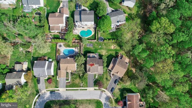 18 FRANKLIN TREE, Catonsville, MD 21228