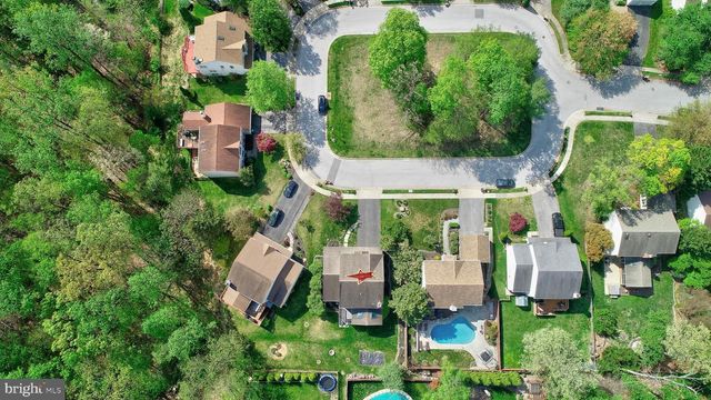 18 FRANKLIN TREE, Catonsville, MD 21228