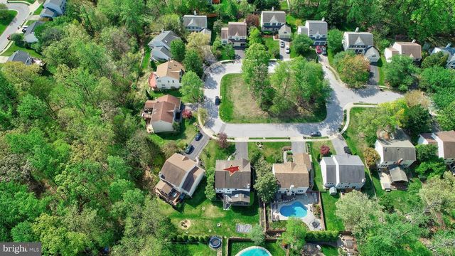 18 FRANKLIN TREE, Catonsville, MD 21228
