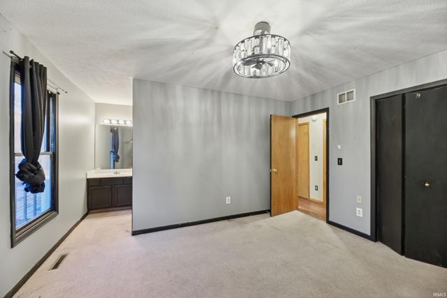 2313 Pine Creek Court, South Bend, IN 46628