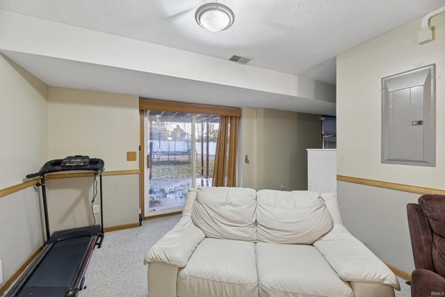 2313 Pine Creek Court, South Bend, IN 46628