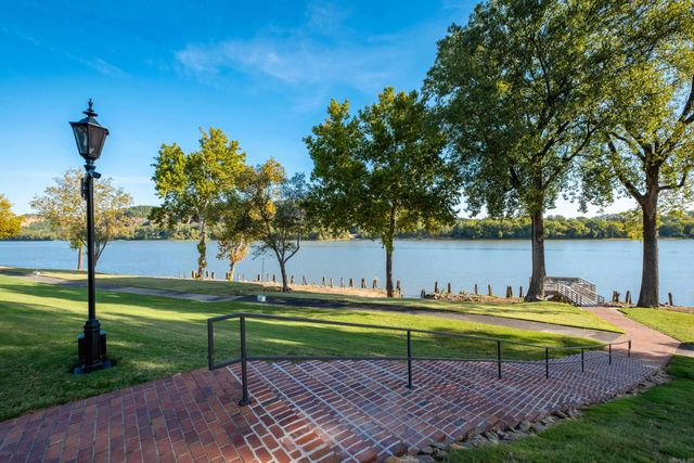 1 River Birch Drive, Little Rock, AR 72202