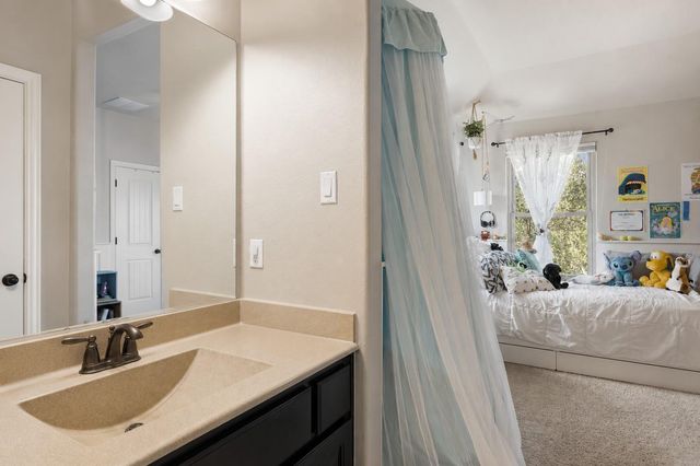 103 Maddy WAY, Austin, TX 78738