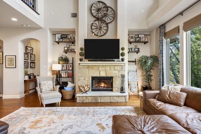 103 Maddy WAY, Austin, TX 78738