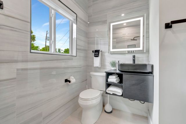 312 Gulfstream Boulevard, Delray Beach, FL 33444