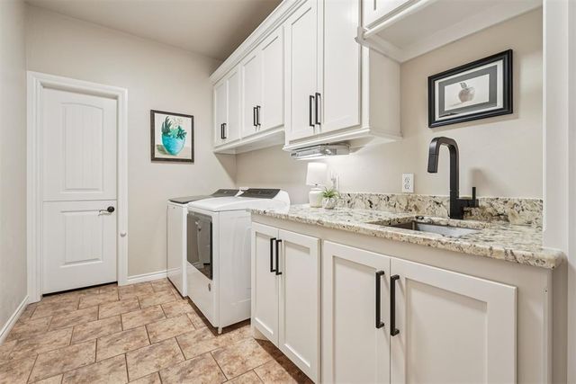 1414 High Ridge Drive, Blanchard, OK 73010