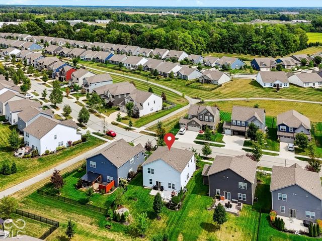 20008 Fenside Crossing, Westfield, IN 46074