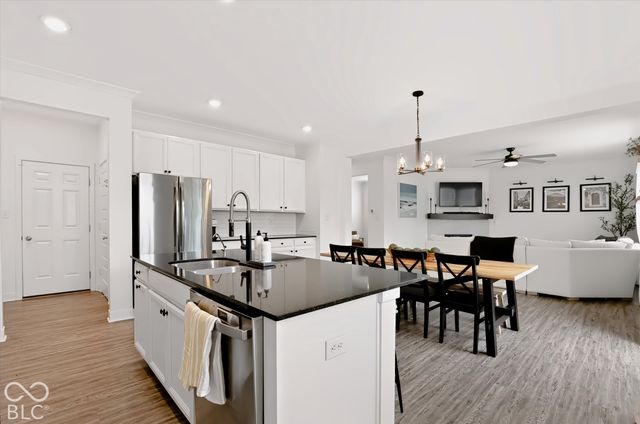 20008 Fenside Crossing, Westfield, IN 46074