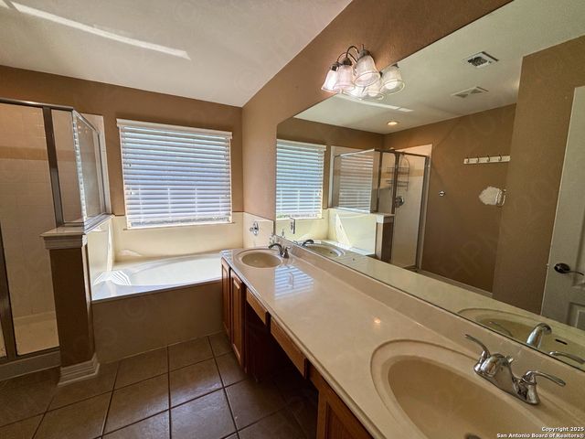 14234 Summer Squall, San Antonio, TX 78248