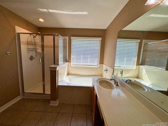 14234 Summer Squall, San Antonio, TX 78248