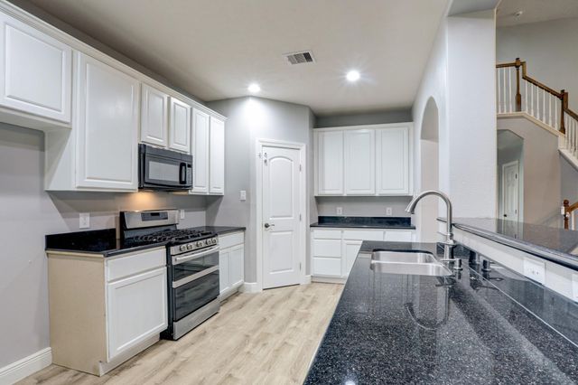 3808 Armand Drive, Dickinson, TX 77539