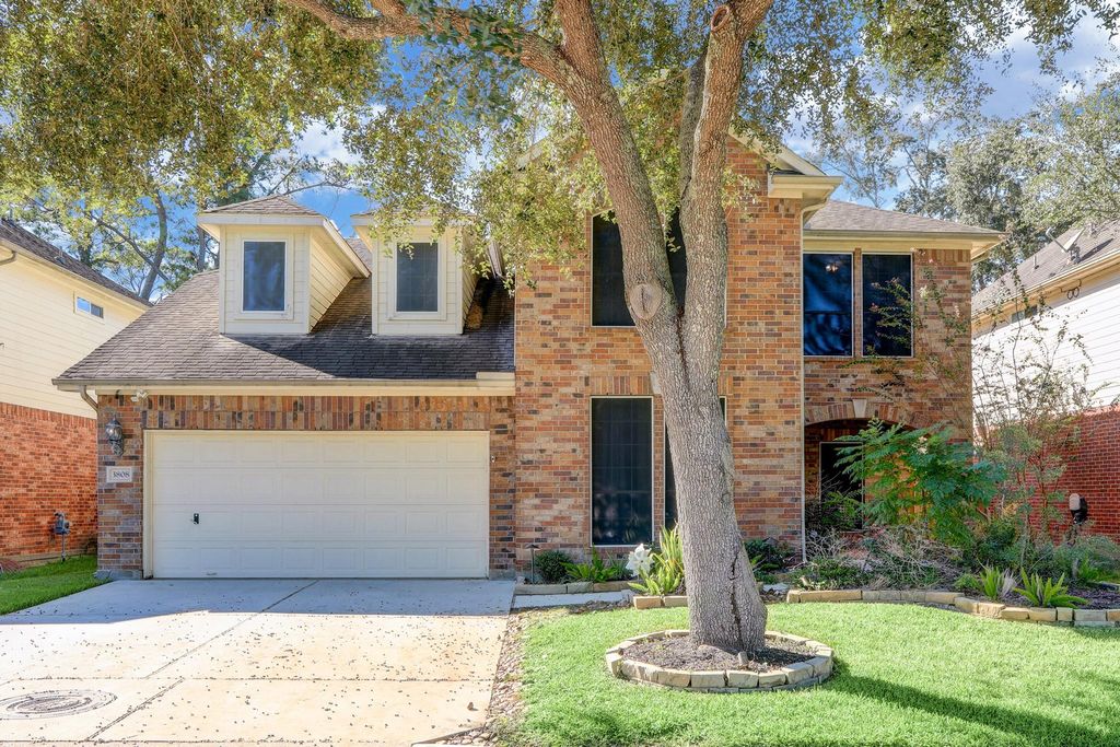 3808 Armand Drive, Dickinson, TX 77539