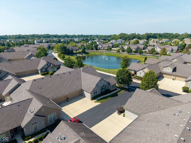 13899 Rue Charlot Lane, Mccordsville, IN 46055