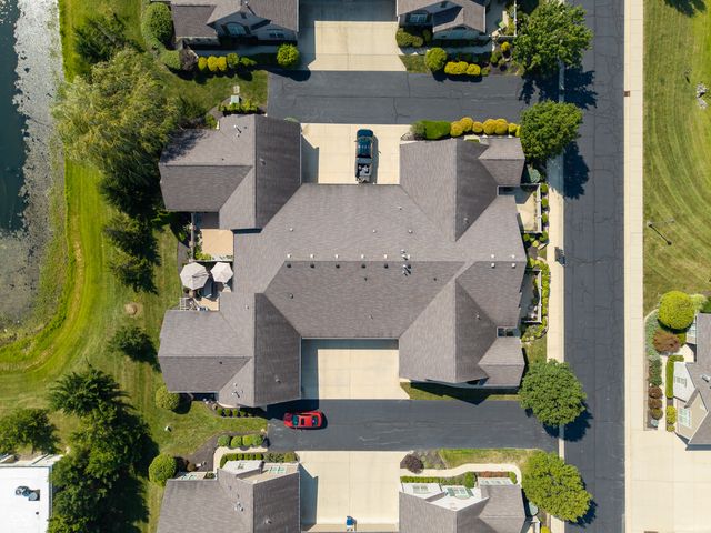 13899 Rue Charlot Lane, Mccordsville, IN 46055