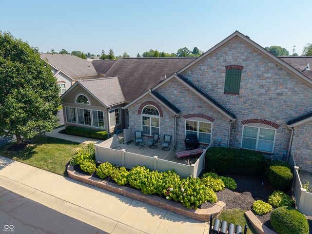 13899 Rue Charlot Lane, Mccordsville, IN 46055