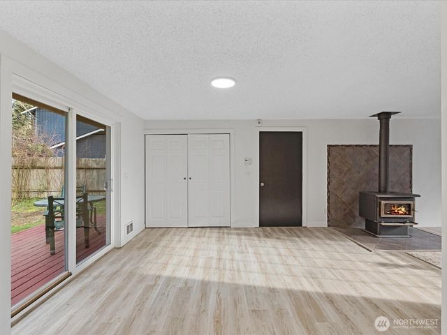 7822 Songbird Way, Clinton, WA 98236