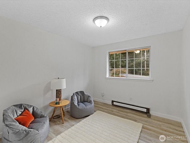 7822 Songbird Way, Clinton, WA 98236