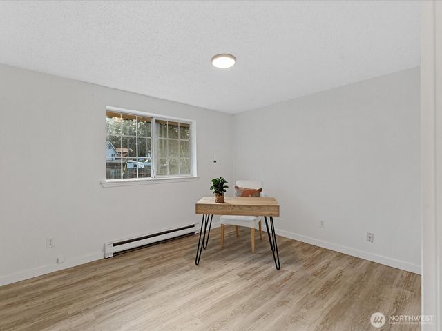 7822 Songbird Way, Clinton, WA 98236