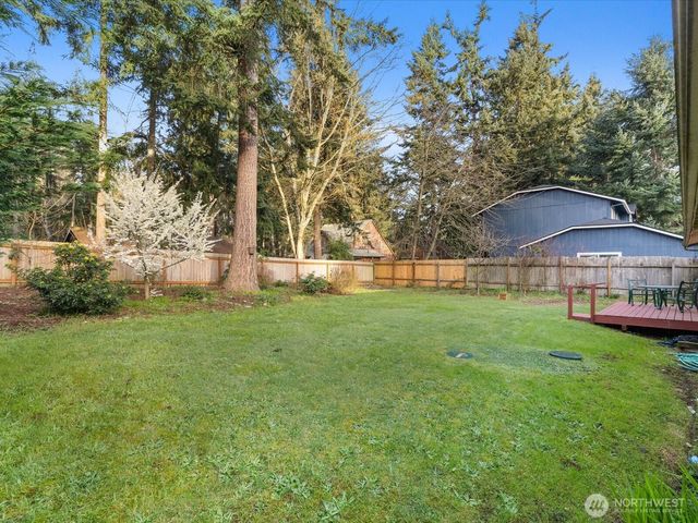 7822 Songbird Way, Clinton, WA 98236