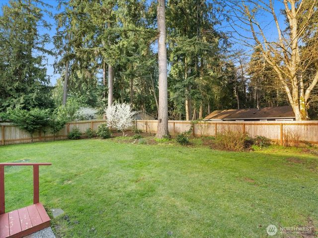 7822 Songbird Way, Clinton, WA 98236