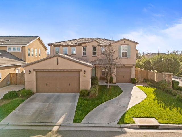 1814 N Notting Hill Lane, Clovis, CA 93619