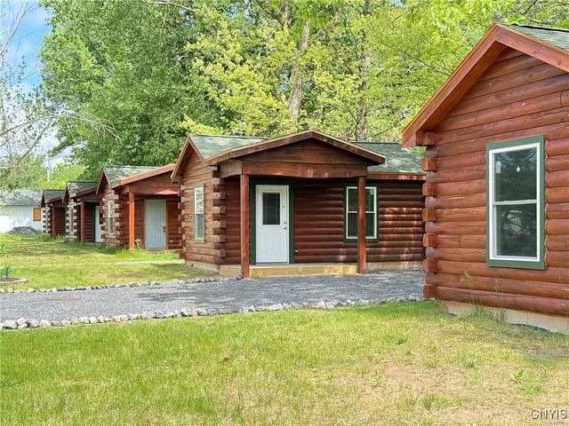 984 Waterloo Geneva Road, Waterloo, NY 13165