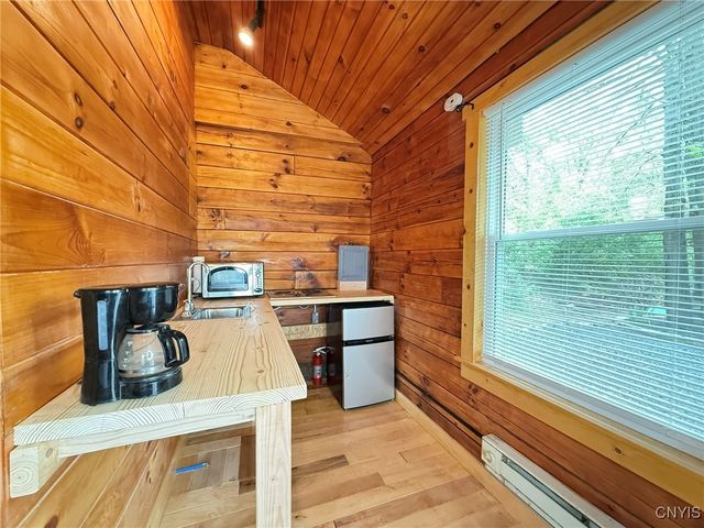 984 Waterloo Geneva Road, Waterloo, NY 13165