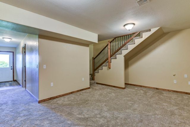 18054 State Highway 39, Aurora, MO 65605