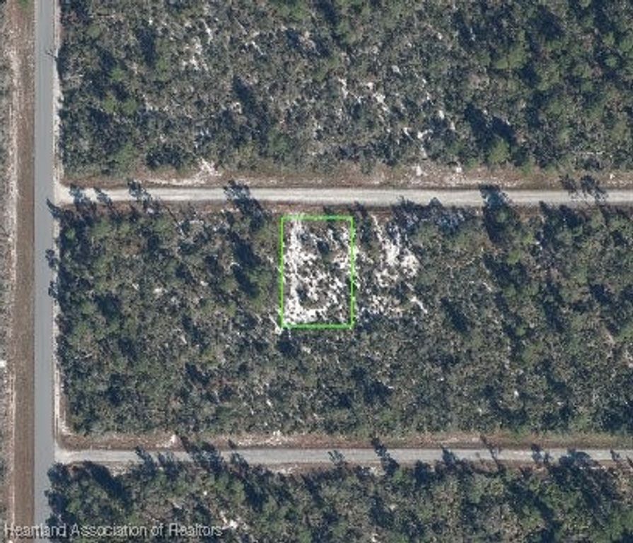 3222 Wilsons Warbler Avenue, Lake Placid, FL 33852