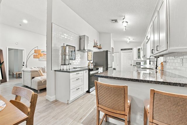 12400 SAND WEDGE Drive, Boynton Beach, FL 33437
