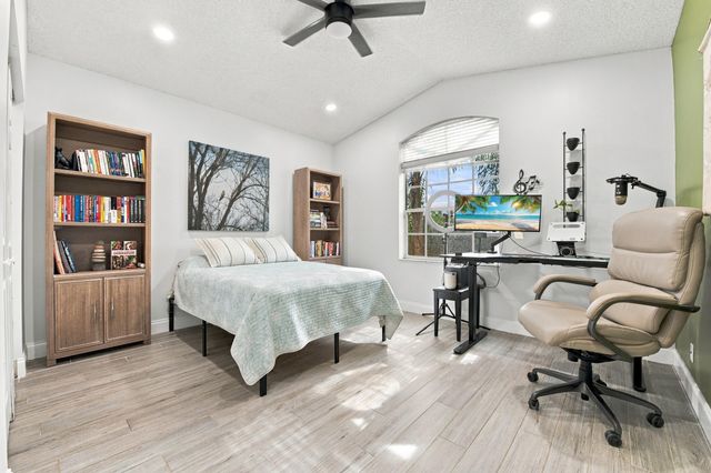 12400 SAND WEDGE Drive, Boynton Beach, FL 33437
