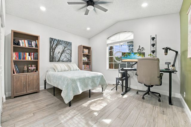 12400 SAND WEDGE Drive, Boynton Beach, FL 33437