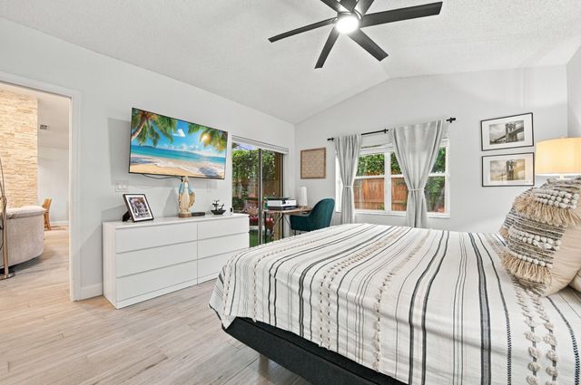 12400 SAND WEDGE Drive, Boynton Beach, FL 33437