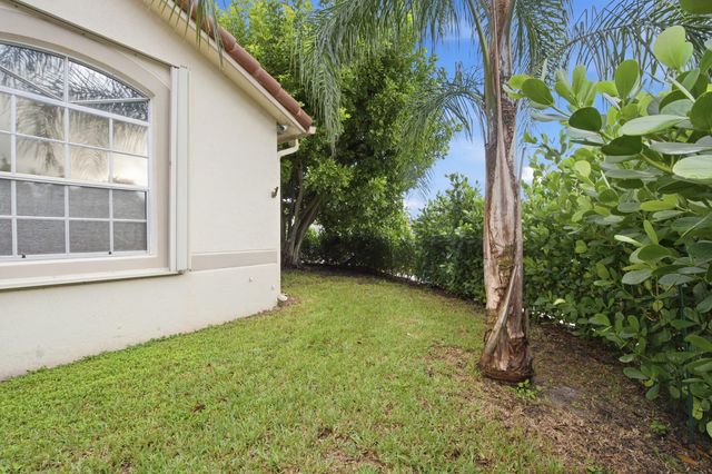 12400 SAND WEDGE Drive, Boynton Beach, FL 33437