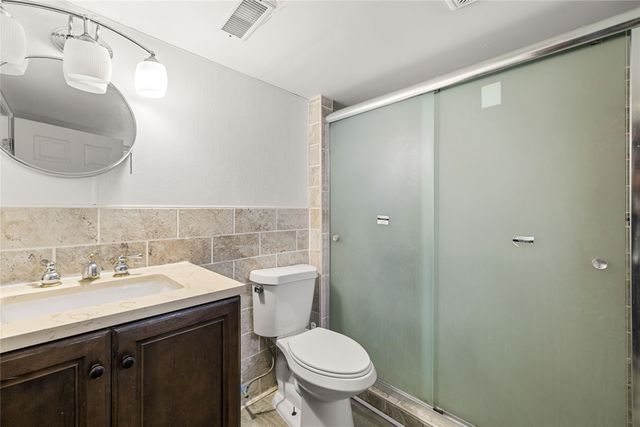 1002 28th Street, Des Moines, IA 50311