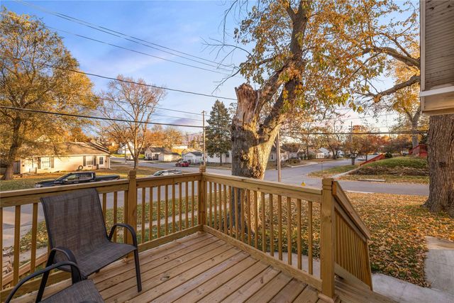 1002 28th Street, Des Moines, IA 50311