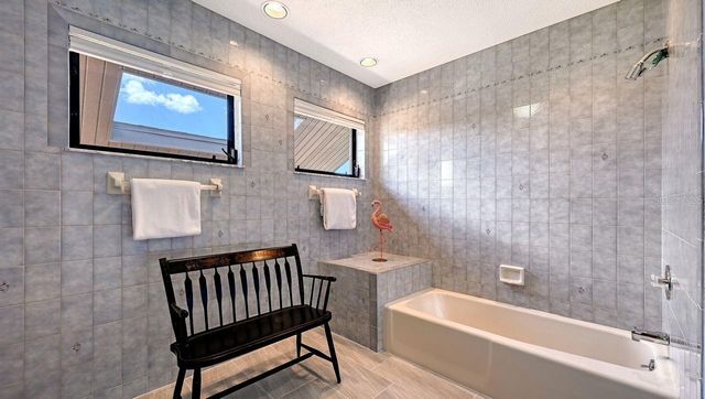 1354 ROOSEVELT DRIVE, Venice, FL 34293