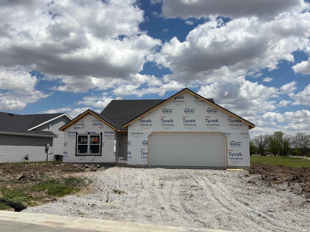 1162 Kayde Lane, Bluffton, IN 46714