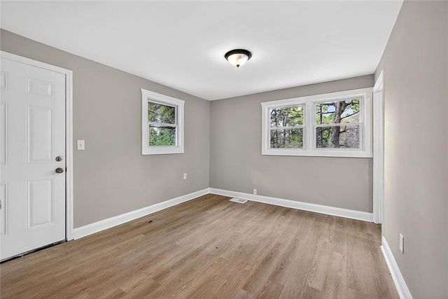 231 Glenrose Circle SW, Atlanta, GA 30354