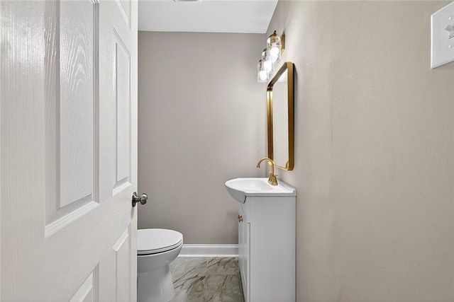 231 Glenrose Circle SW, Atlanta, GA 30354