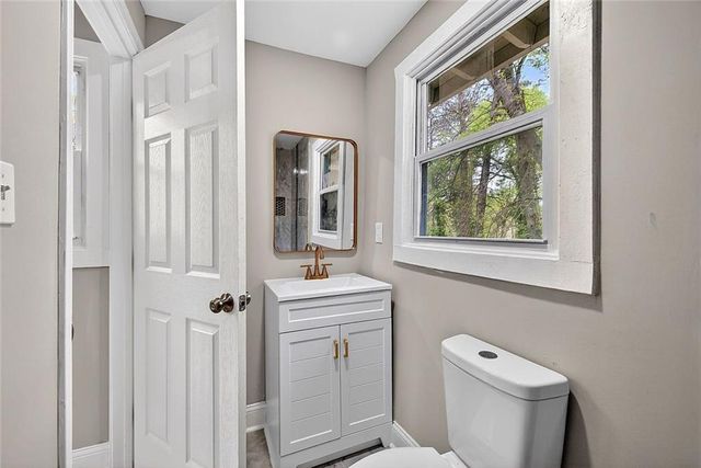 231 Glenrose Circle SW, Atlanta, GA 30354