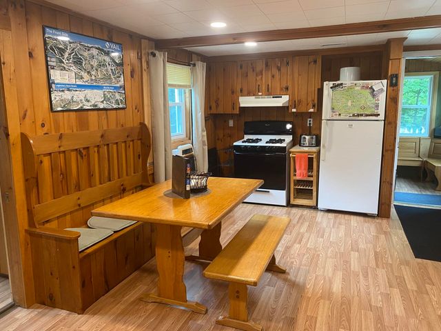 3153 VT Route 100, Wardsboro, VT 05355