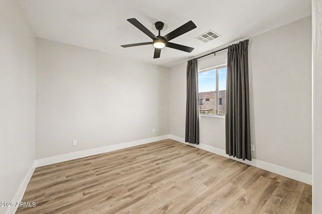 1566 S 220TH Drive, Buckeye, AZ 85326