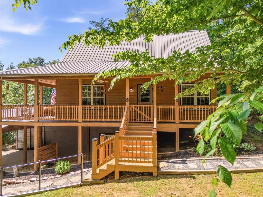 2554 Rustic Ridge Trail, Young Harris, GA 30582