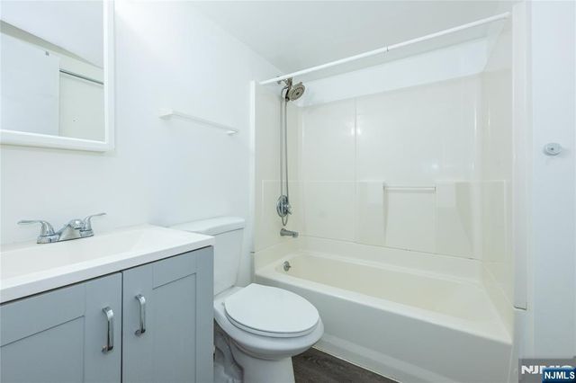 8-02 Henderson Boulevard, Fair Lawn, NJ 07410