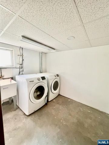 8-02 Henderson Boulevard, Fair Lawn, NJ 07410