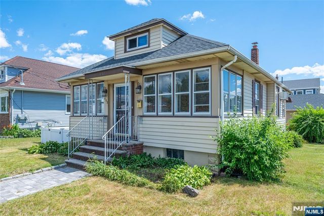 8-02 Henderson Boulevard, Fair Lawn, NJ 07410